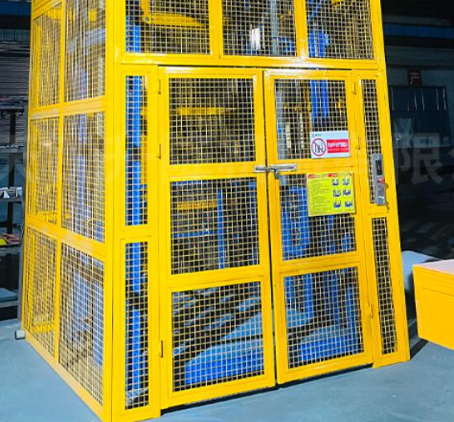 平凉货梯可以安装在室外吗